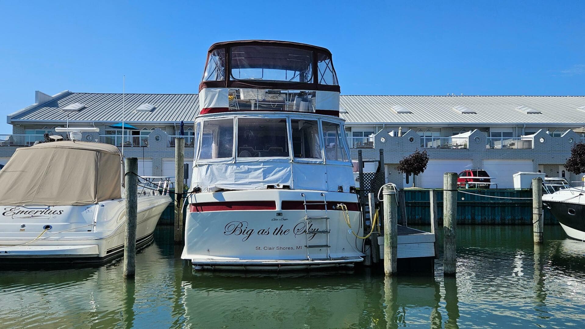 1971 Chris-Craft 47 Commander — photo 5