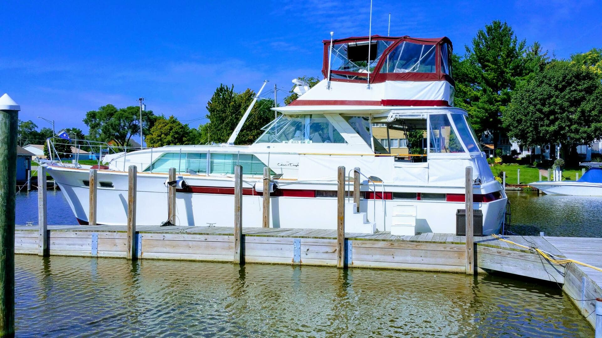 1971 Chris-Craft 47 Commander — photo 3