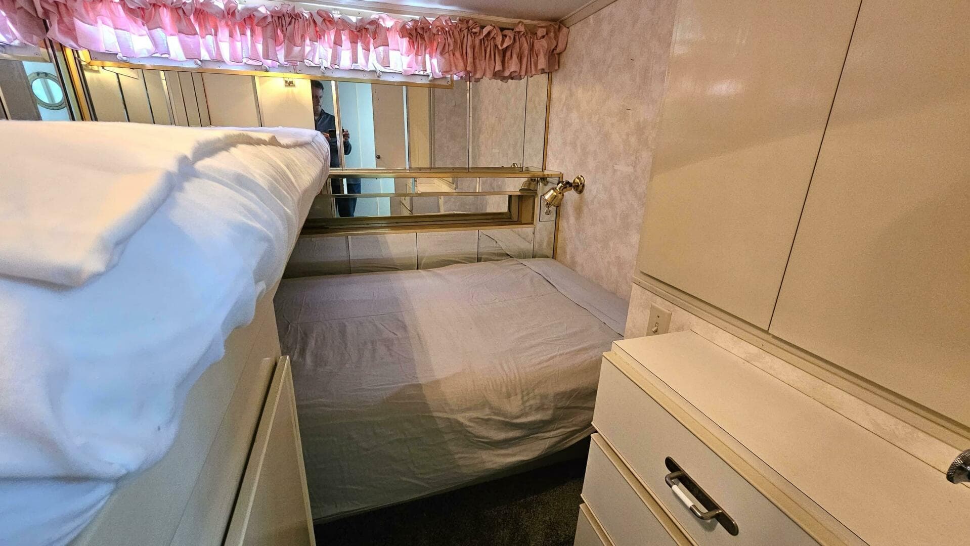 1971 Chris-Craft 47 Commander — photo 67