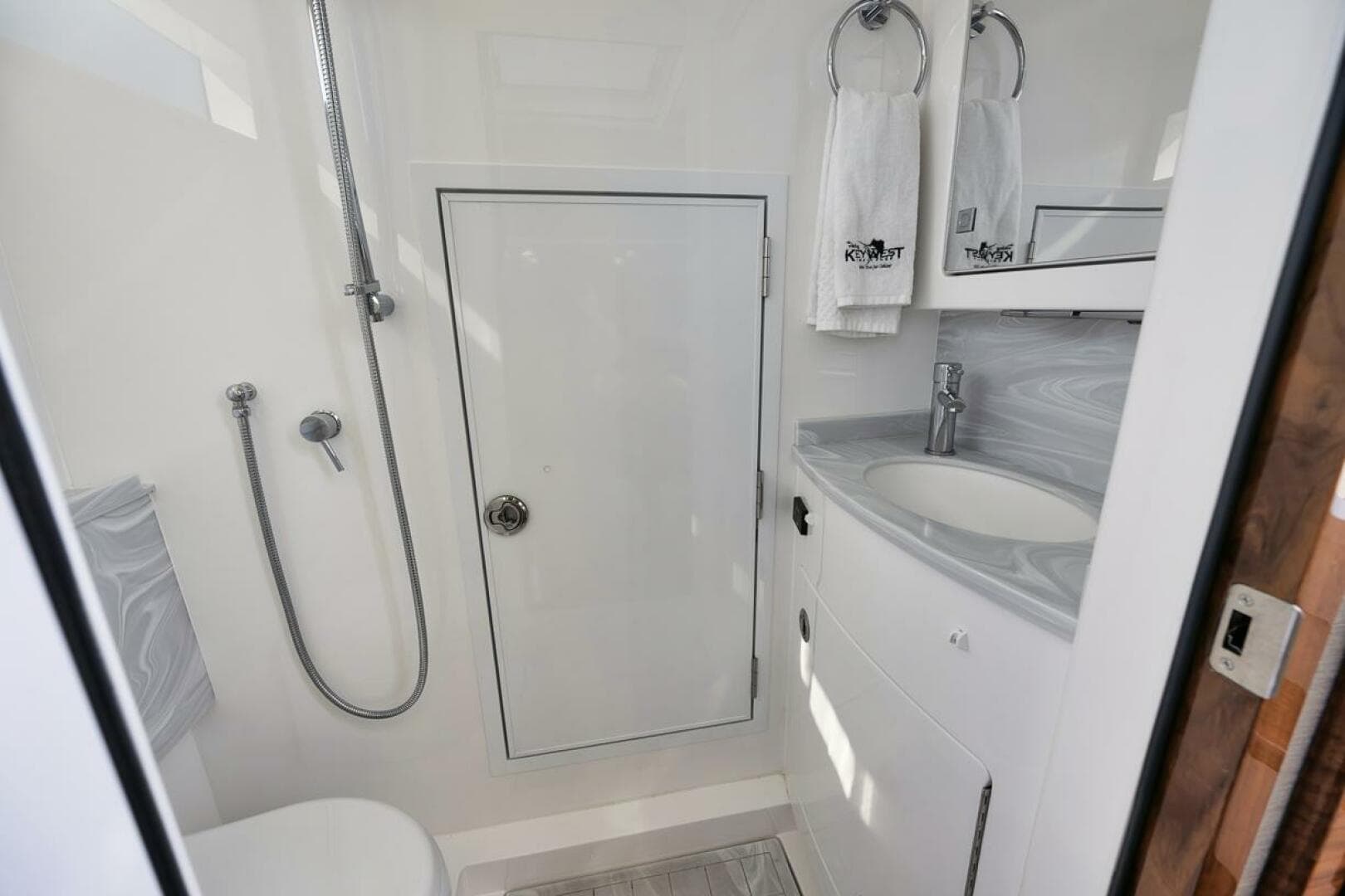 2023 Valhalla Boatworks V-46 — photo 31