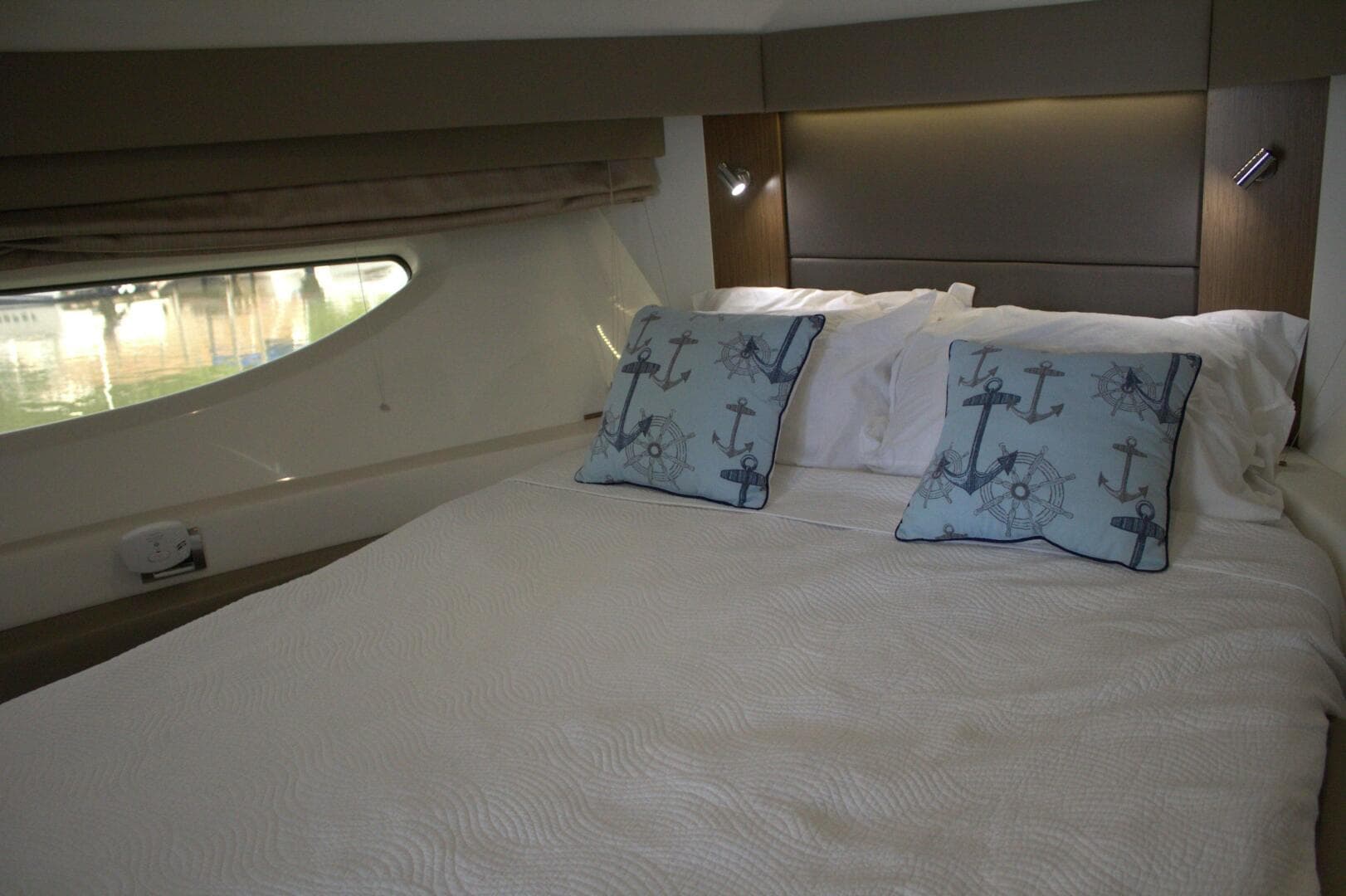 2017 Sea Ray 460 Sundancer — photo 15