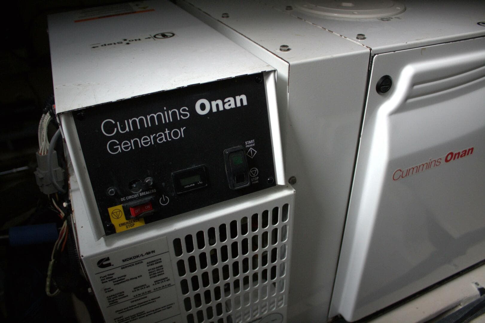 2017 Sea Ray 460 Sundancer — photo 41