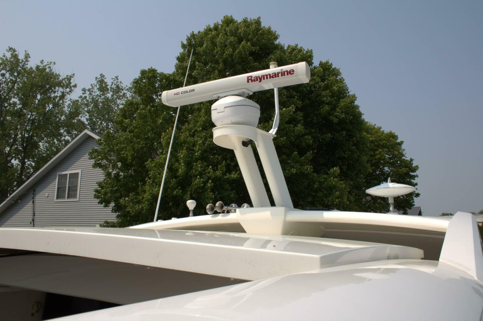 2017 Sea Ray 460 Sundancer — photo 76