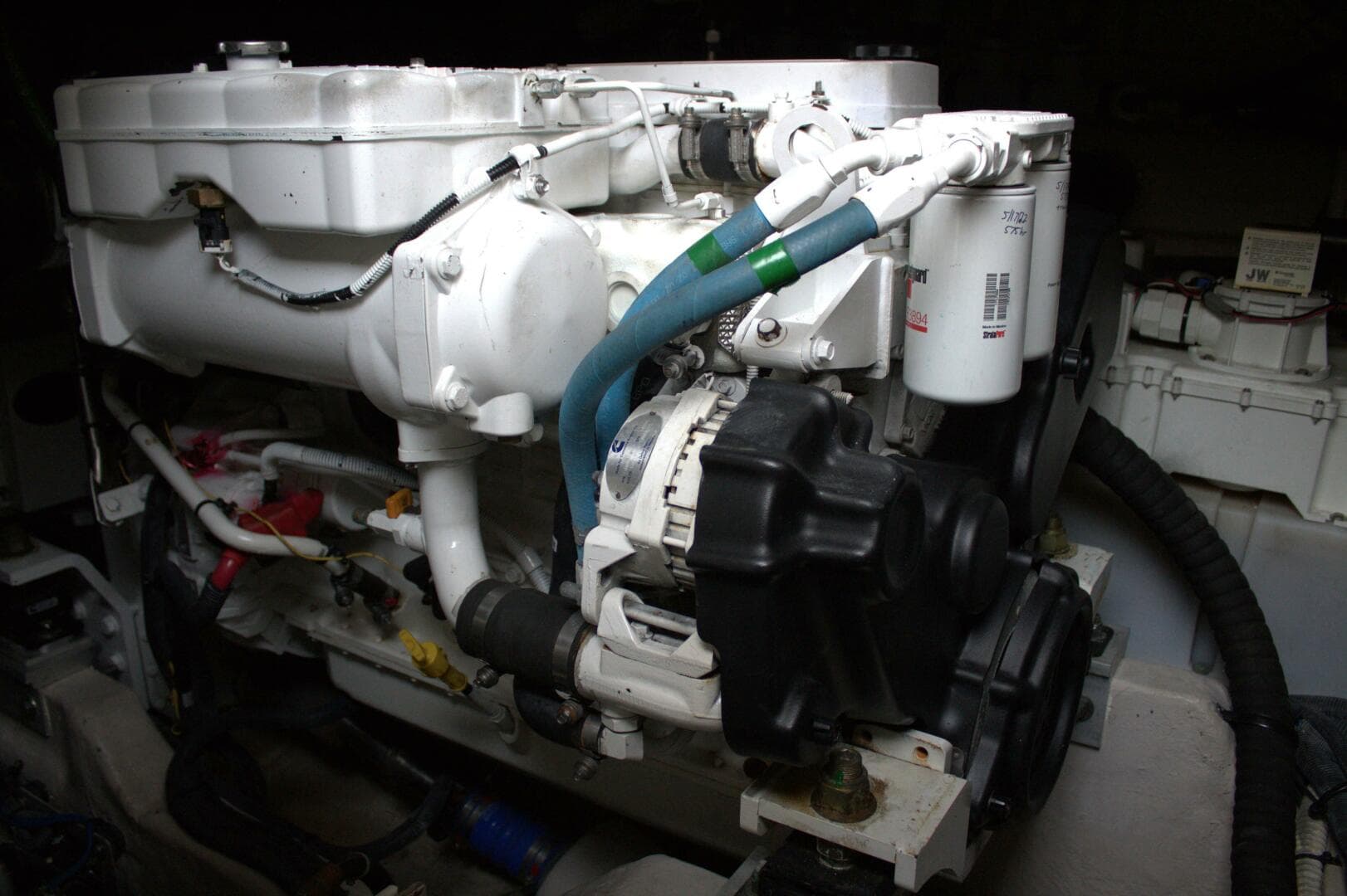 2017 Sea Ray 460 Sundancer — photo 35