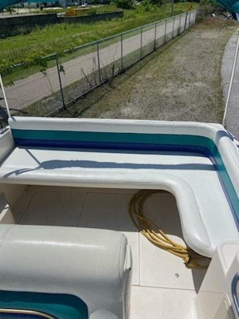 1996 Donzi 275 Lxc — photo 9