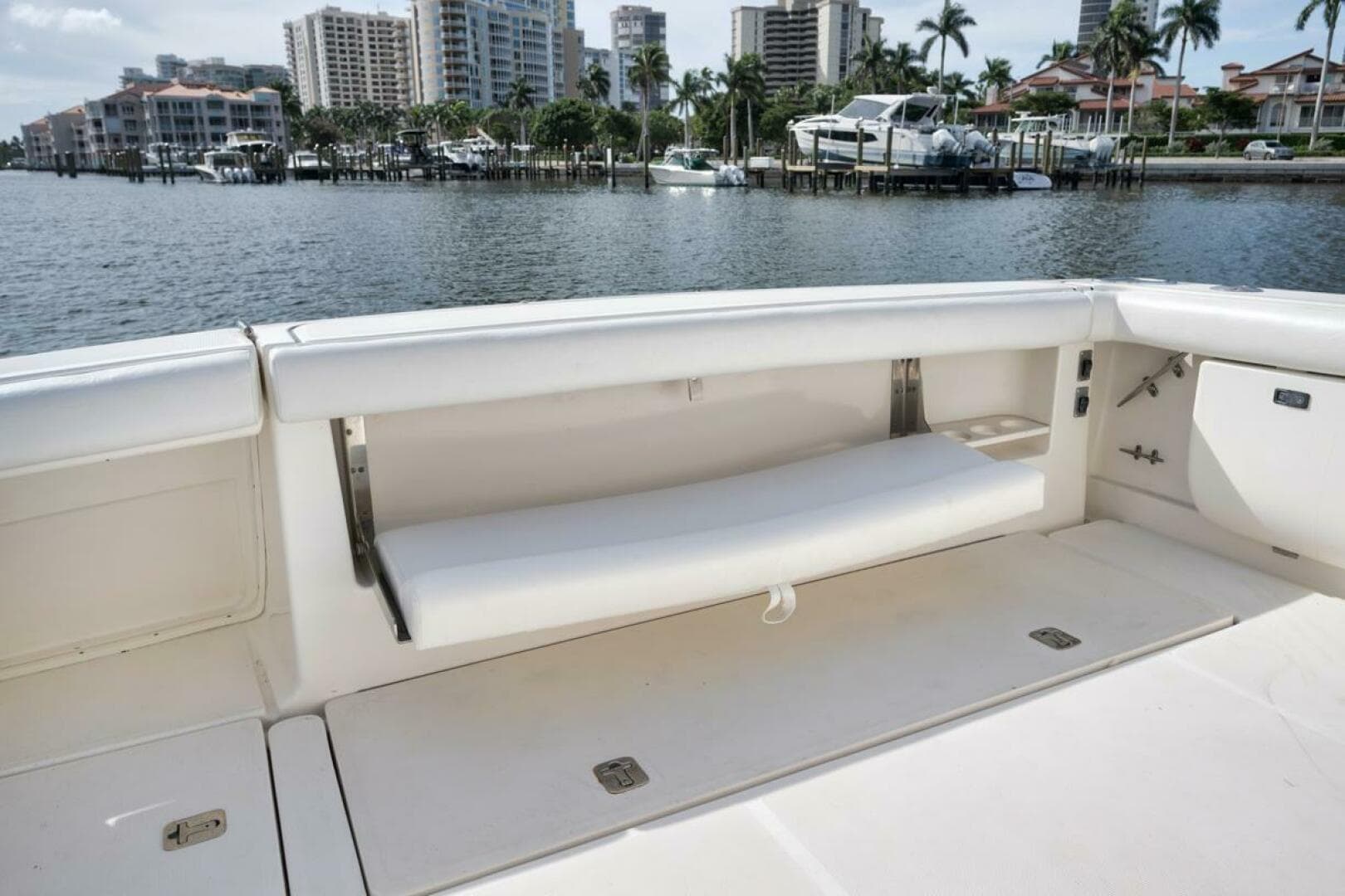 2004 Tiara Yachts 38 Open — photo 20