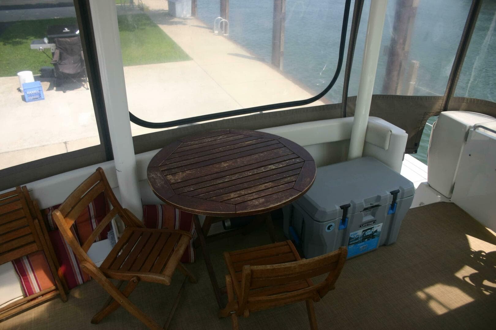 2001 Cruisers Yachts 3750 — photo 40