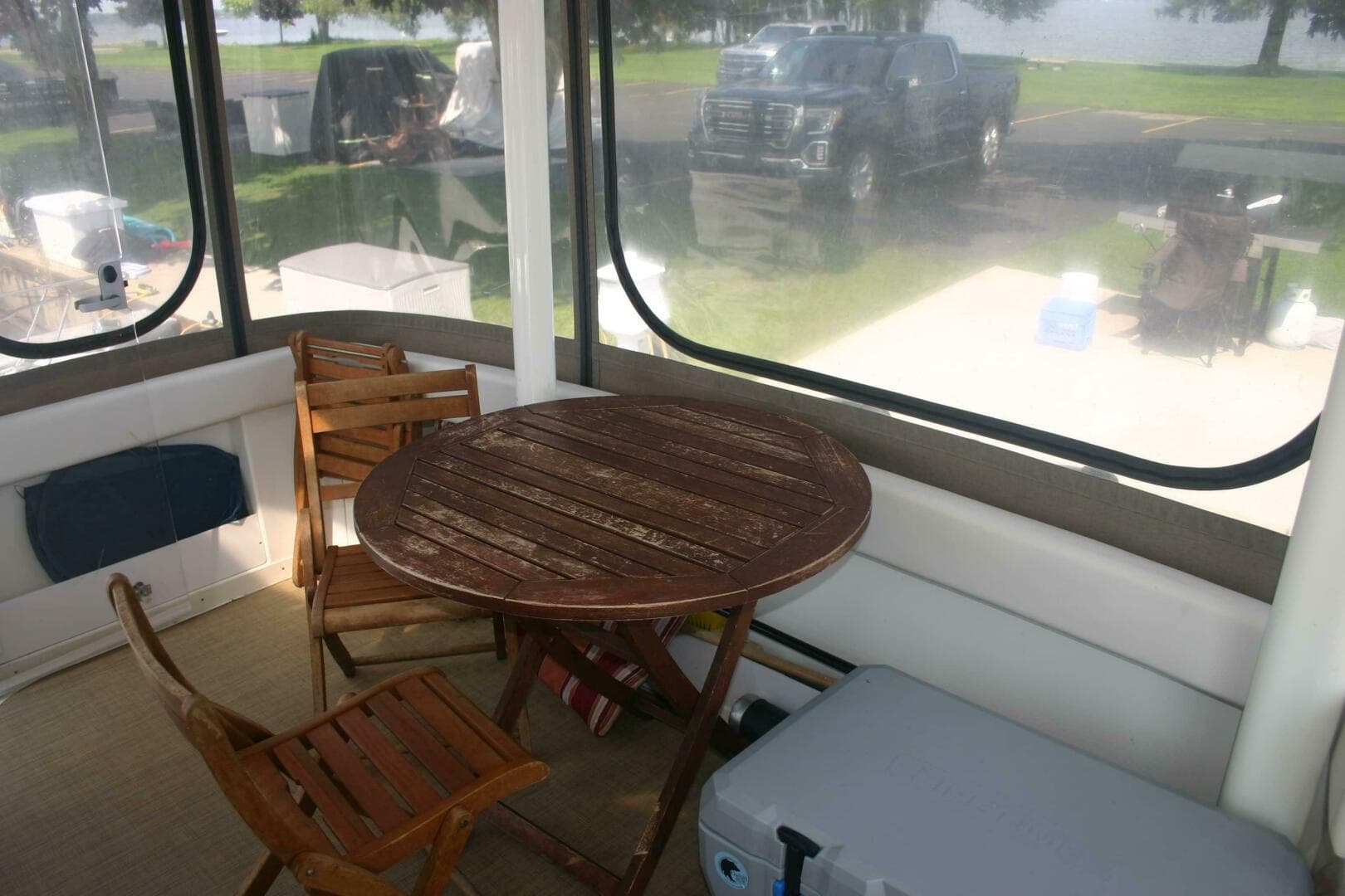 2001 Cruisers Yachts 3750 — photo 32