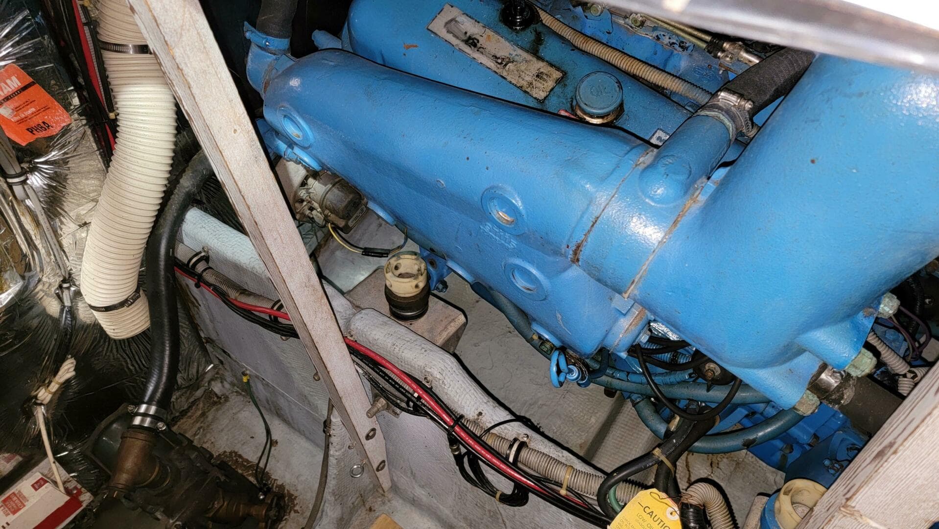 1983 Bertram 33 Flybridge Cruiser — photo 34