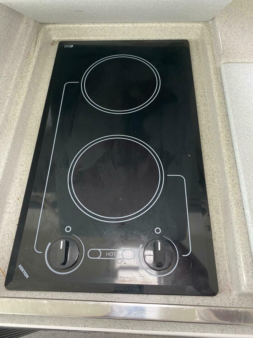 1998 Donzi 3250 — photo 5