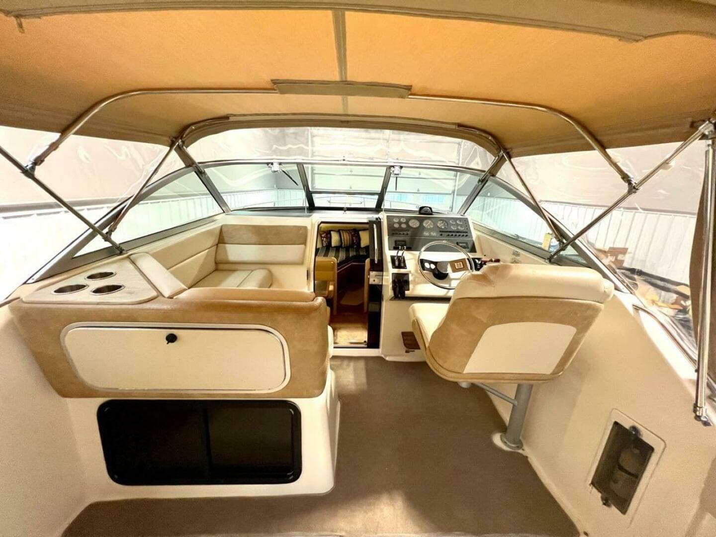 1988 Tiara Sport 310 Sport Cruiser — photo 28