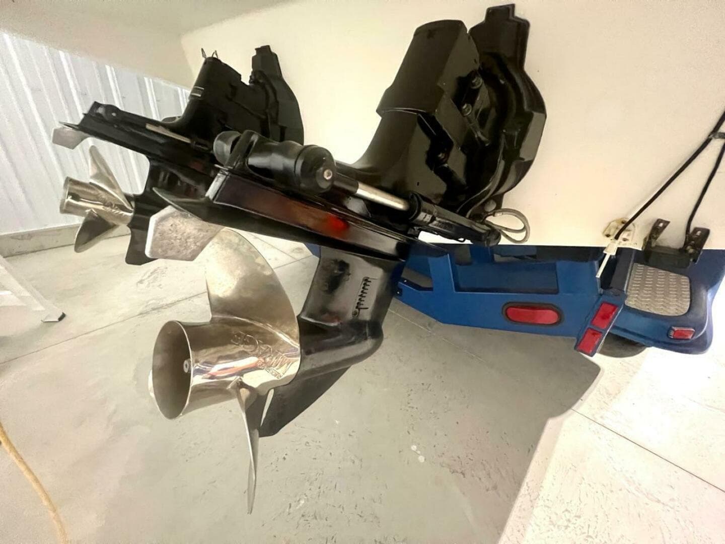 1988 Tiara Sport 310 Sport Cruiser — photo 41