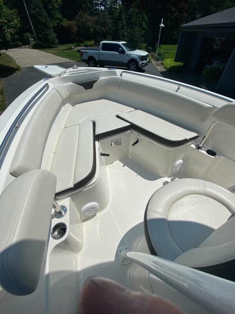 2022 Sailfish 220 Center Console — photo 25