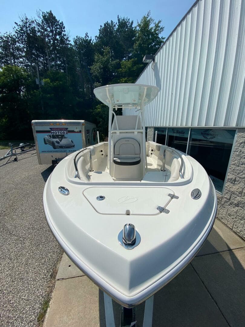 2022 Sailfish 220 Center Console — photo 32