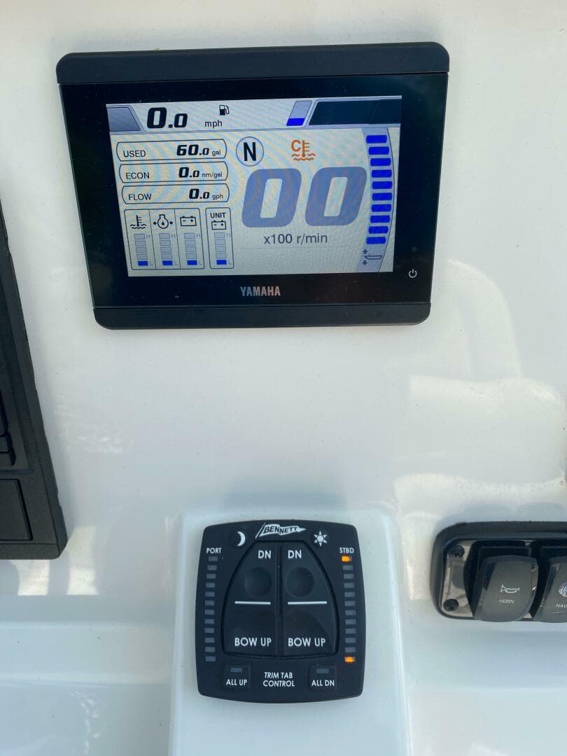 2022 Sailfish 220 Center Console — photo 9