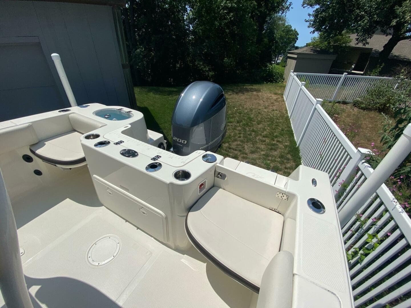 2022 Sailfish 220 Center Console — photo 7