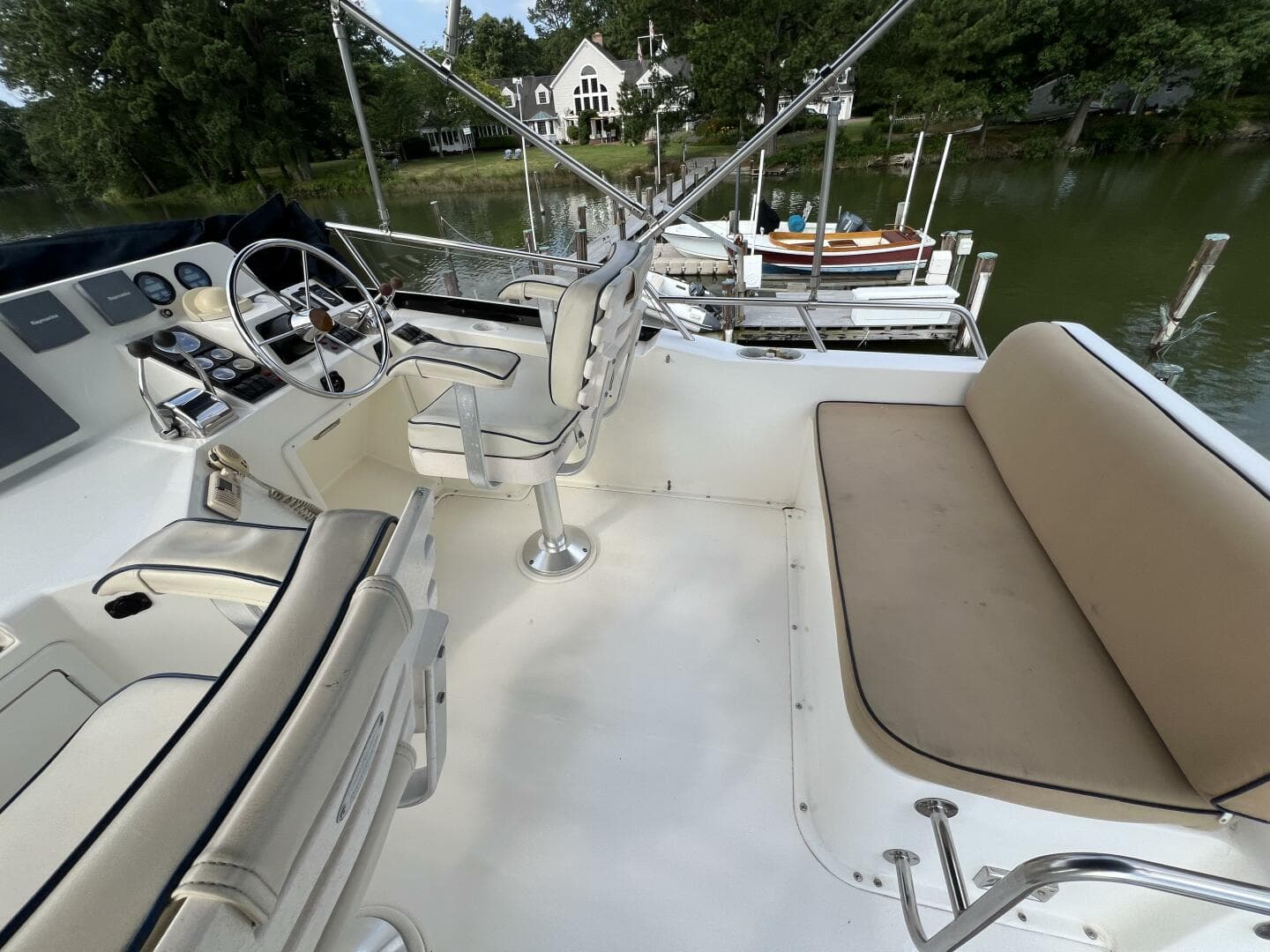 2002 Sabre Line 36 Sedan — photo 8