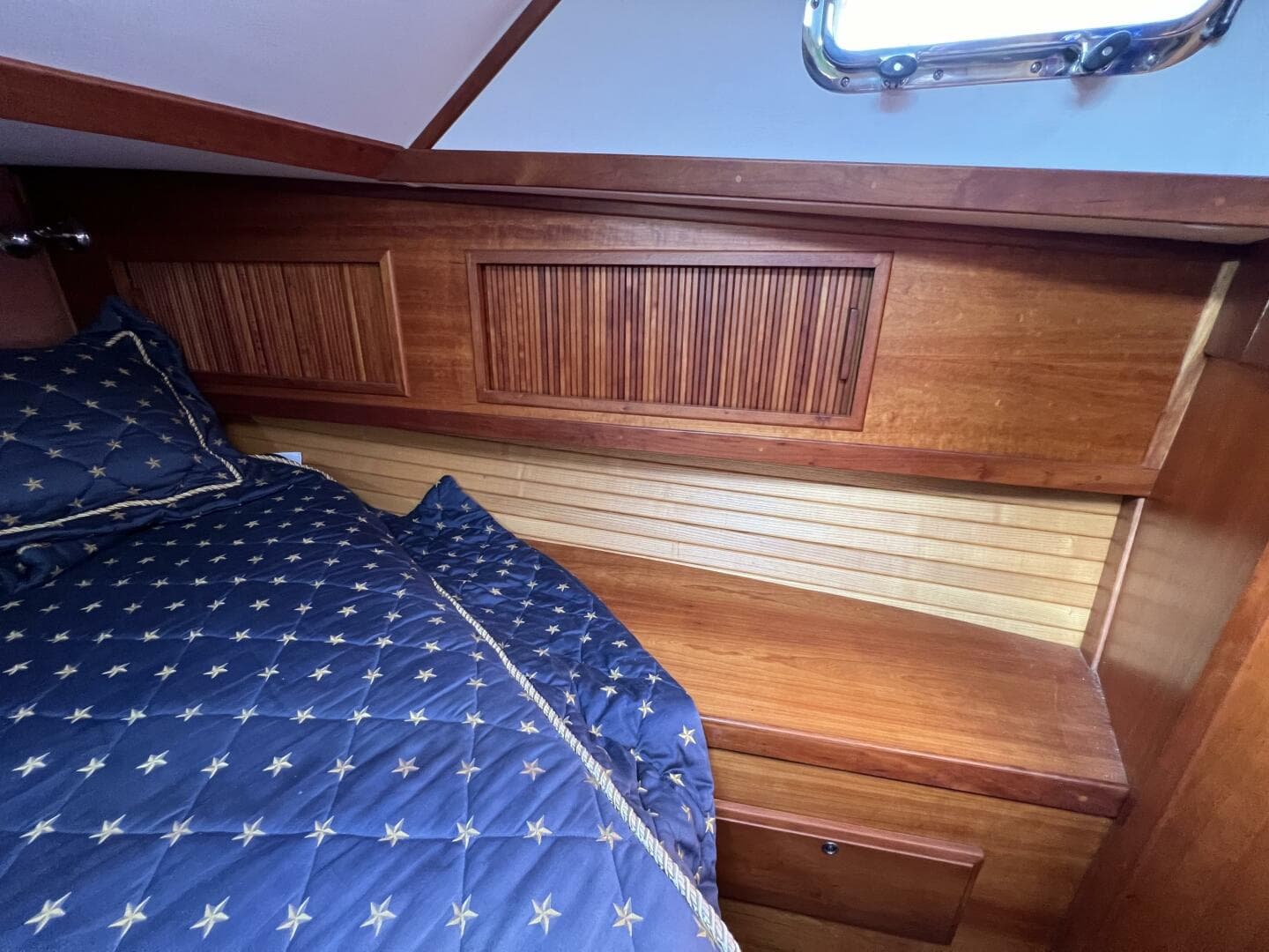 2002 Sabre Line 36 Sedan — photo 11