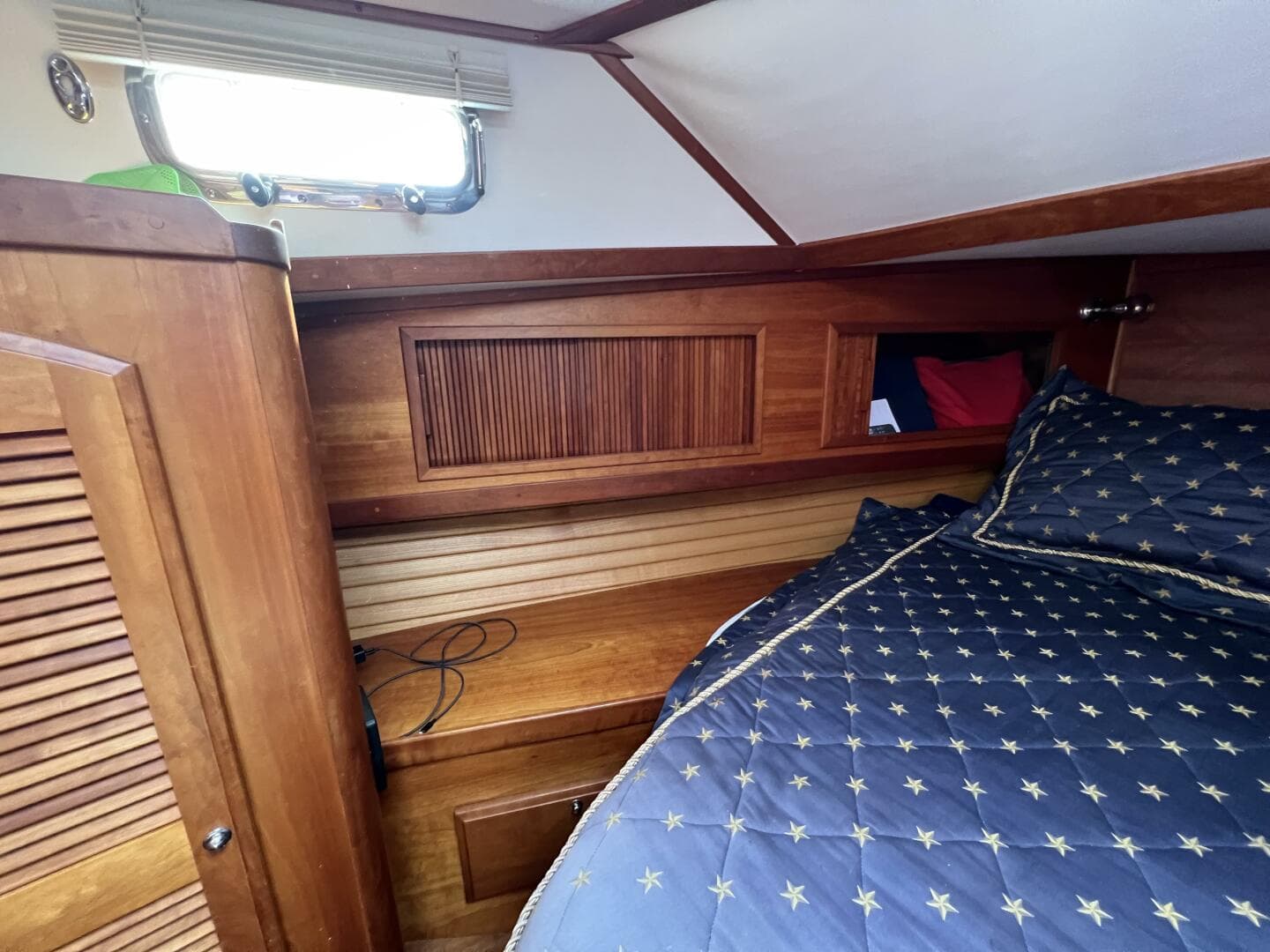 2002 Sabre Line 36 Sedan — photo 12