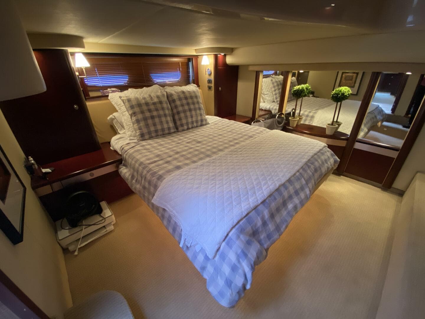 2006 Sea Ray 58 Sedan Bridge — photo 40