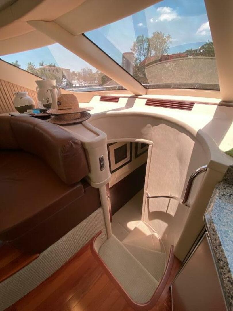 2006 Sea Ray 58 Sedan Bridge — photo 38
