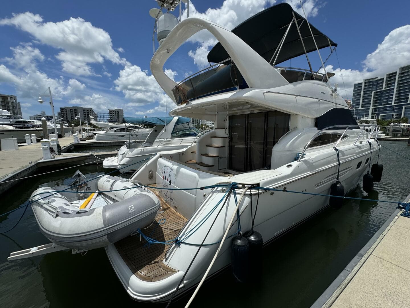 2001 Viking Princess 45 Flybridge — photo 6