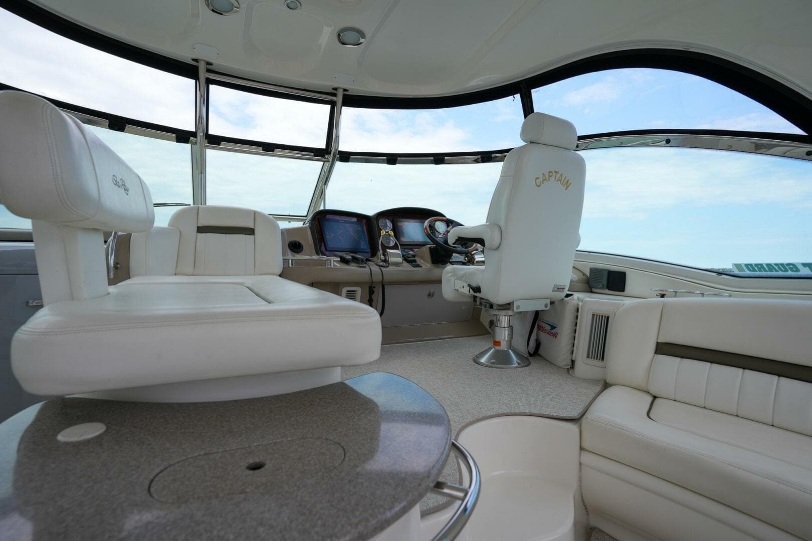 2006 Sea Ray 52 Sundancer — photo 22