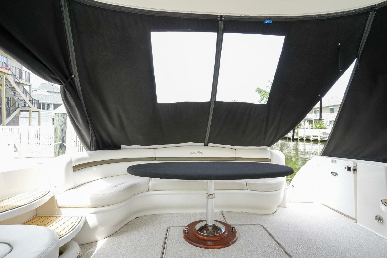 2006 Sea Ray 52 Sundancer — photo 54