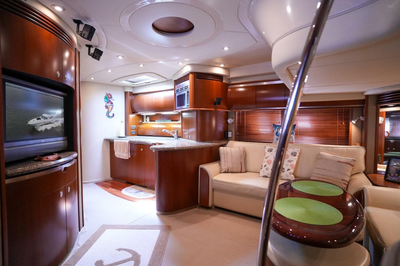 2006 Sea Ray 52 Sundancer — photo 33