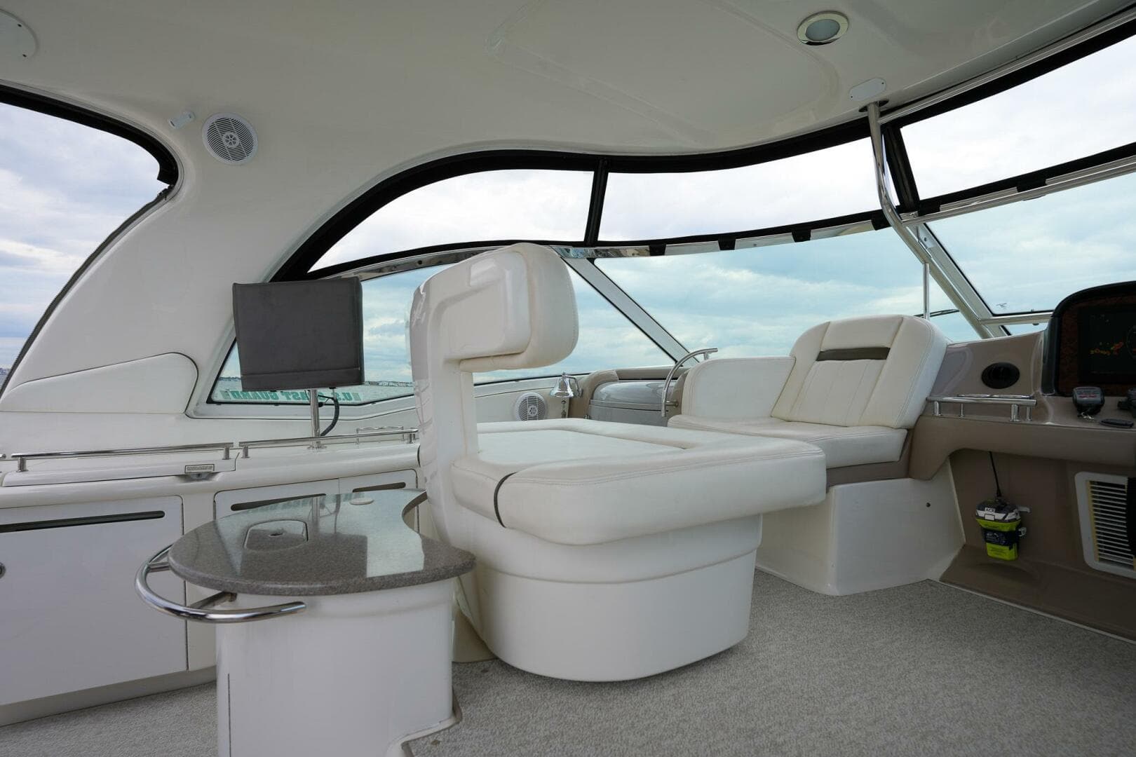 2006 Sea Ray 52 Sundancer — photo 25