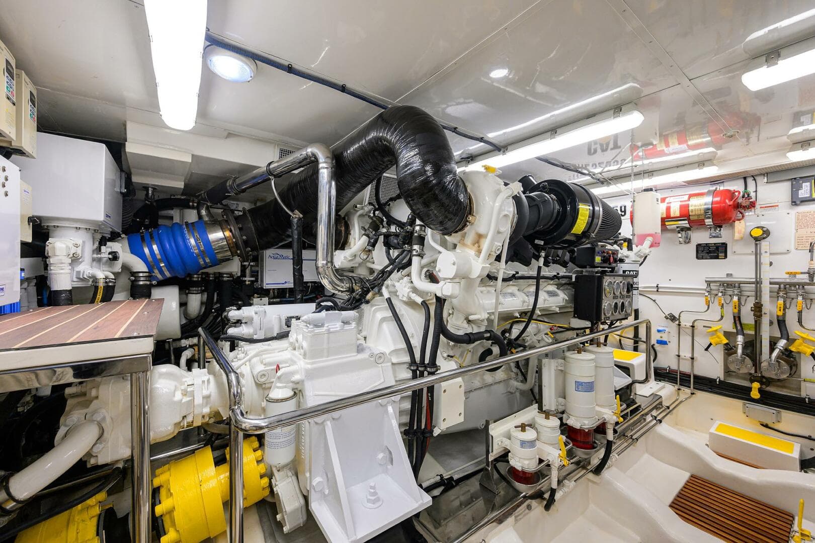 2011 Marlow Explorer — photo 56