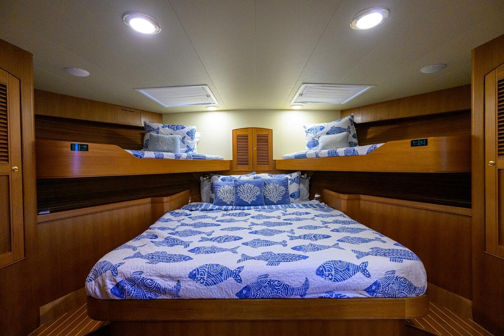 2011 Marlow Explorer — photo 24