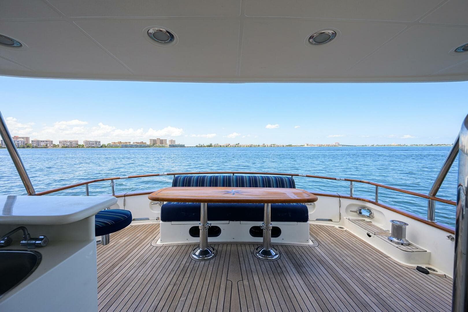 2011 Marlow Explorer — photo 44