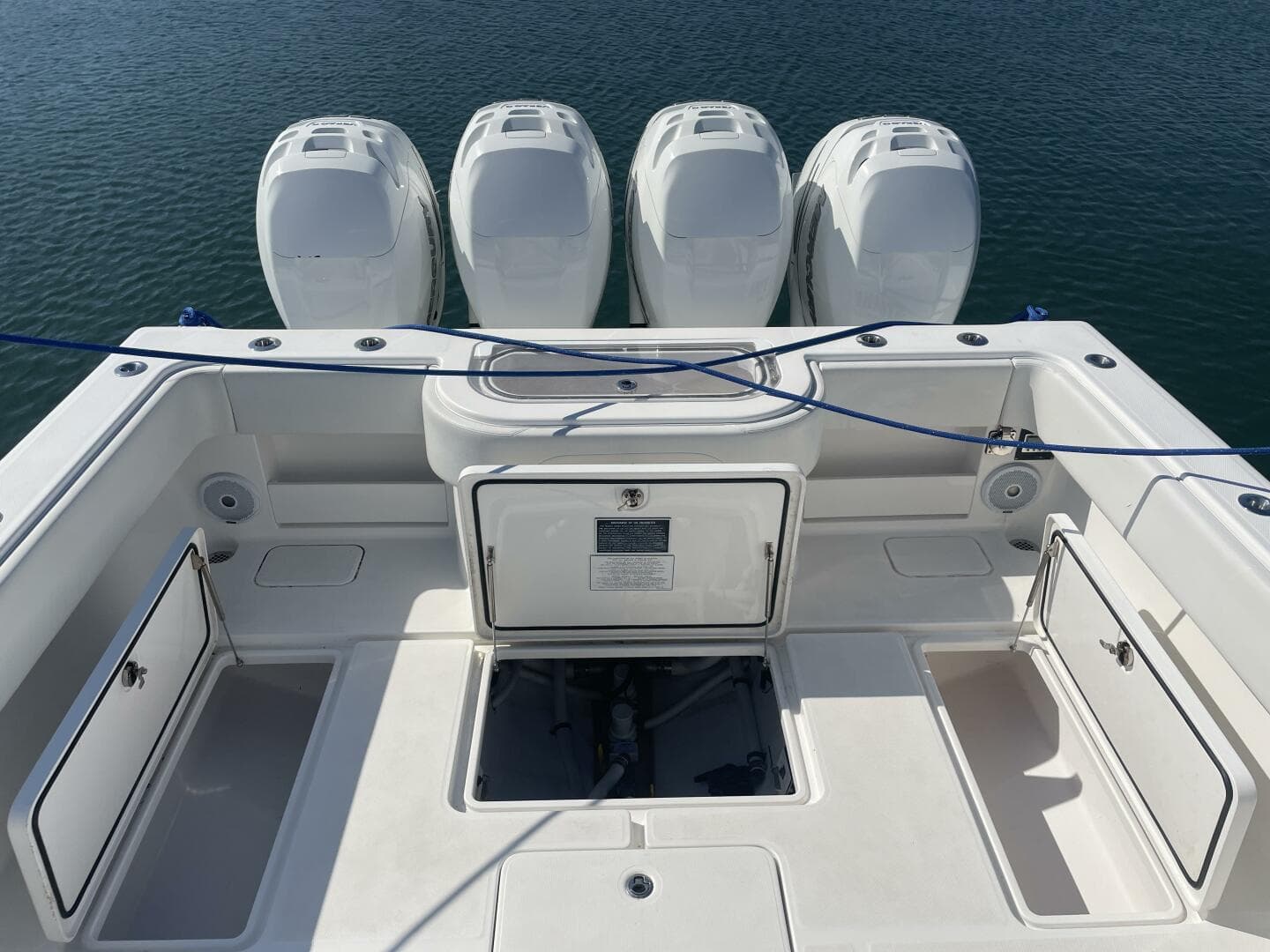 2018 Invincible 42 Center Cabin — photo 51