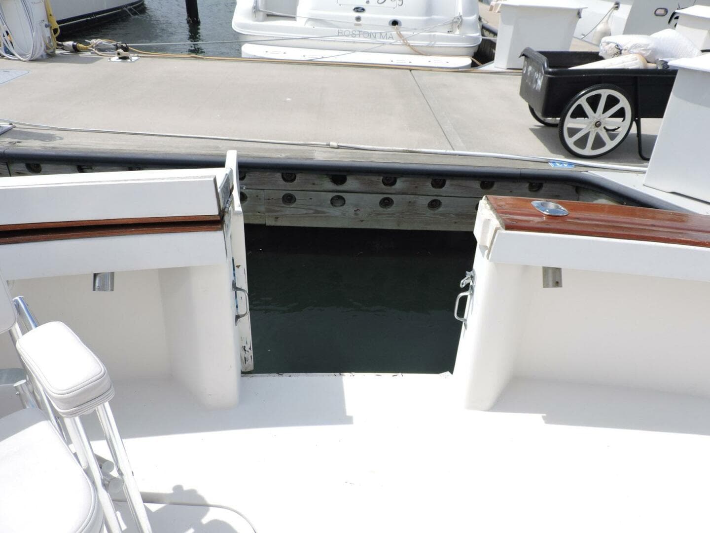 1990 Post 44 — photo 8