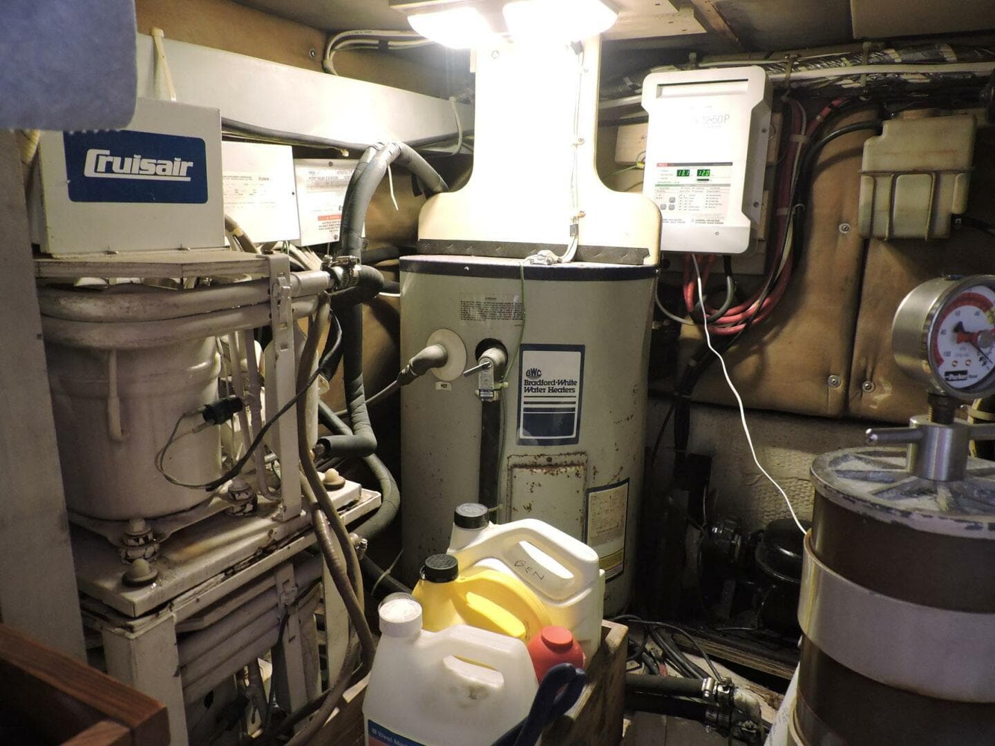 1990 Post 44 — photo 57