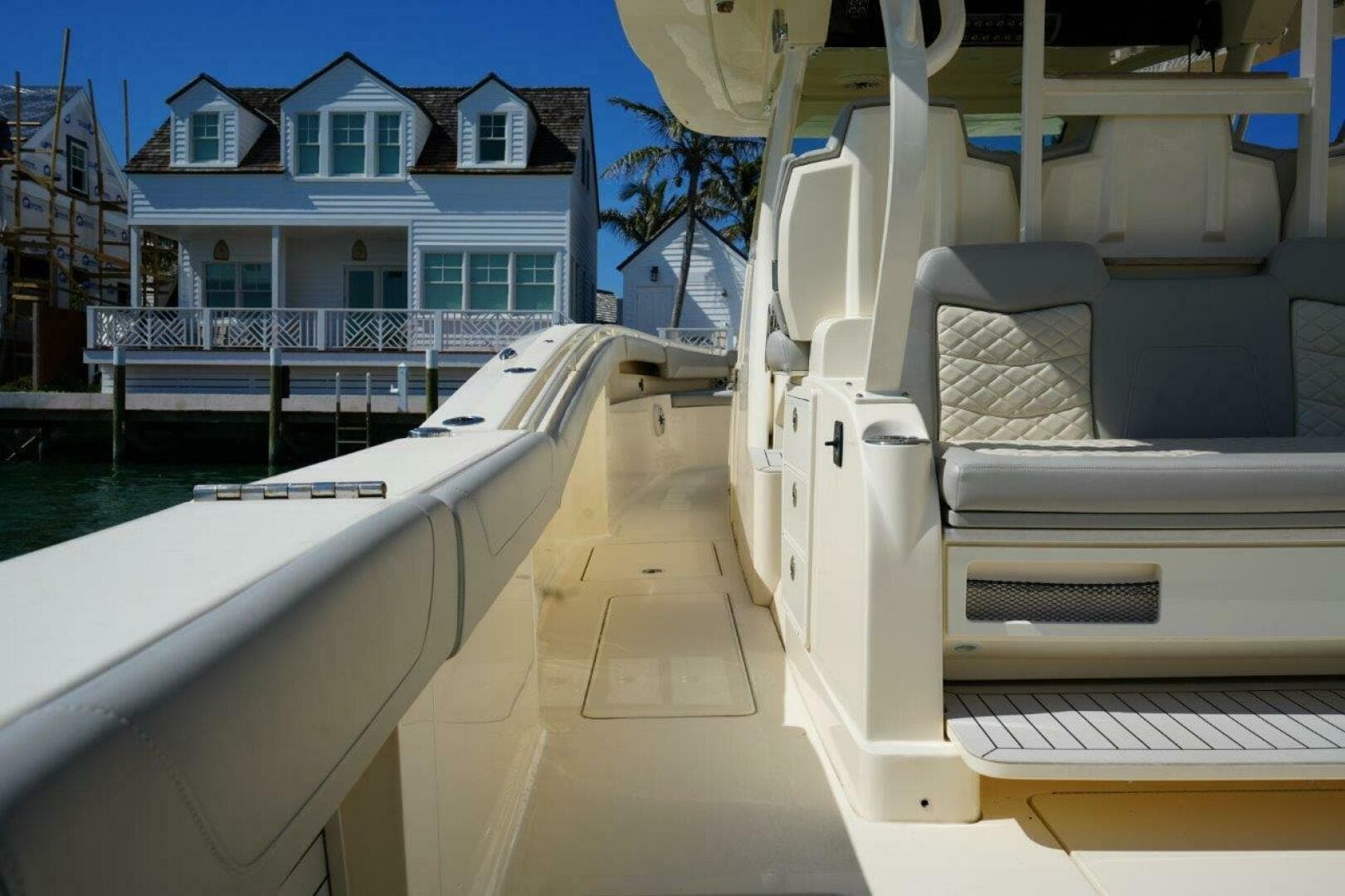 2022 Scout 380 LXF — photo 22