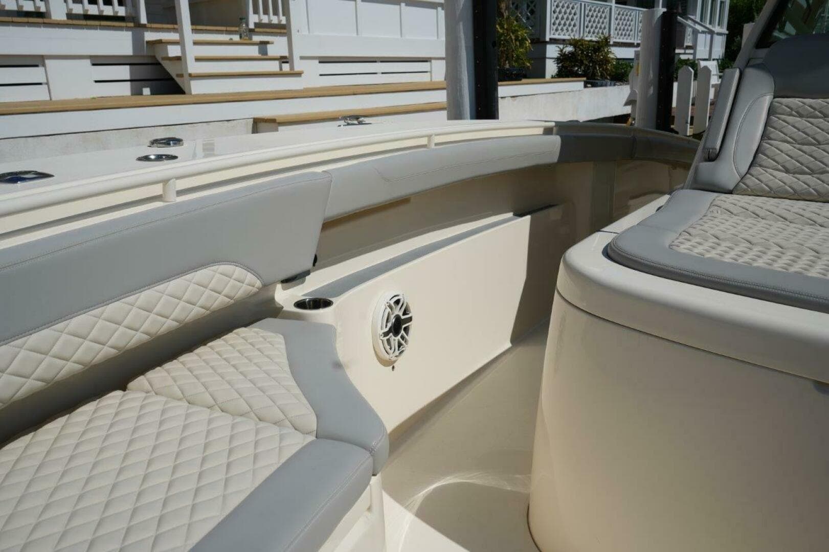 2022 Scout 380 LXF — photo 14