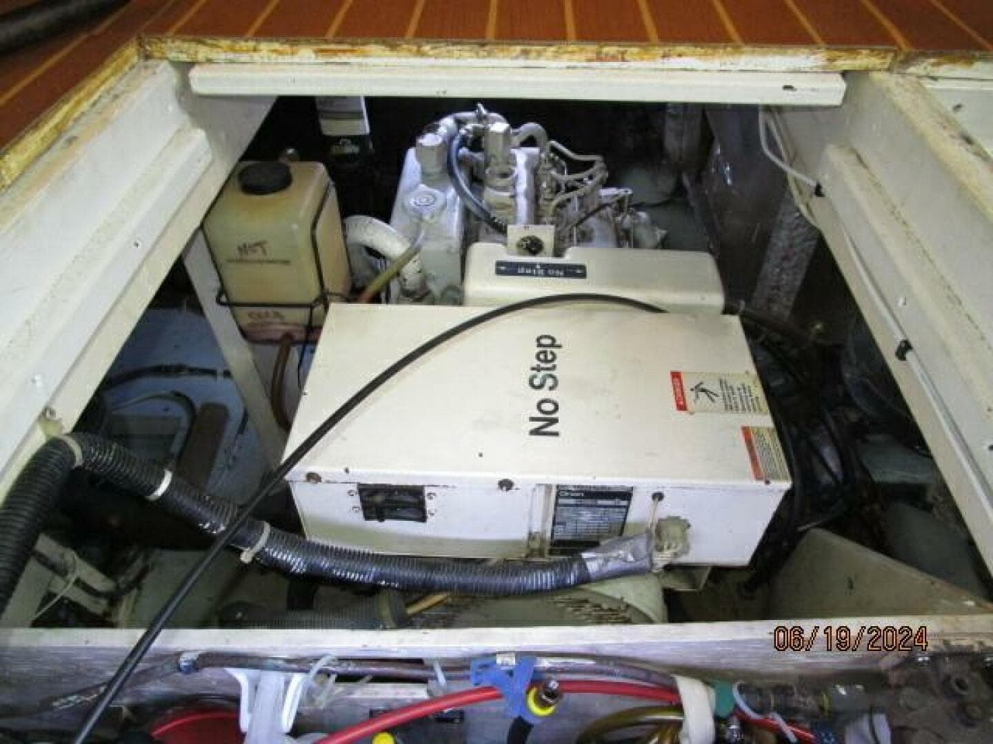 1984 Mainship 40 DC — photo 65