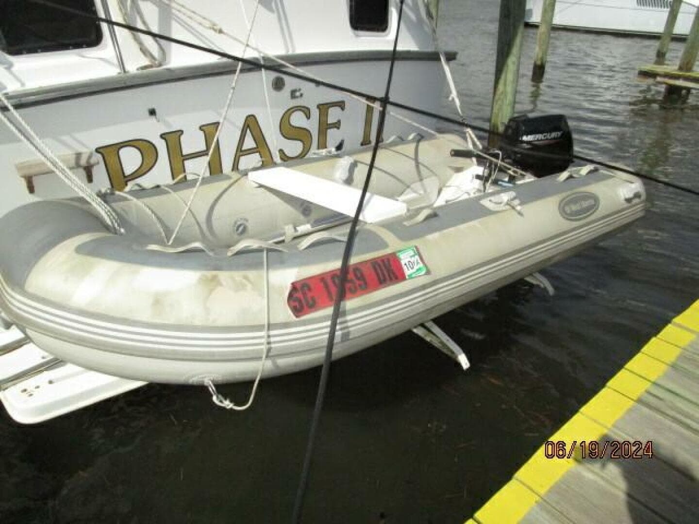 1984 Mainship 40 DC — photo 31