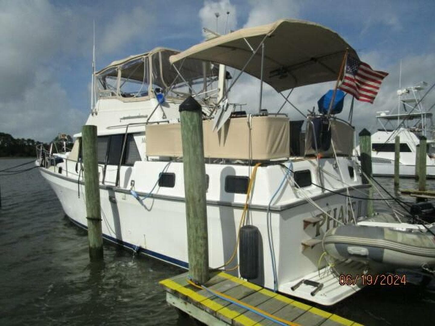 1984 Mainship 40 DC — photo 7