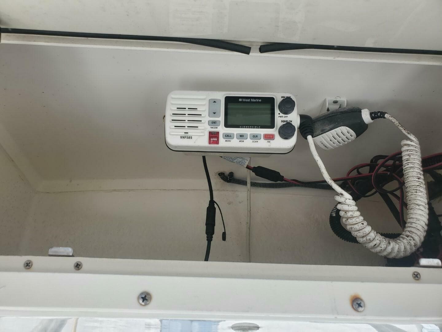 2003 Hydra-Sports 2400 Center Console — photo 15