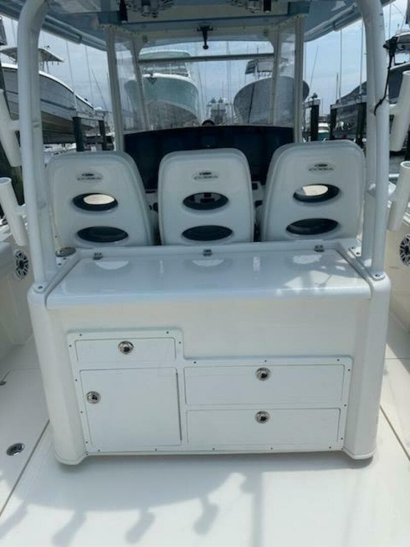 2023 Cobia 350 CC — photo 15