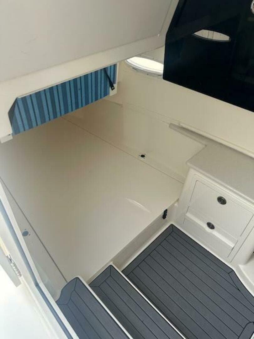 2023 Cobia 350 CC — photo 22