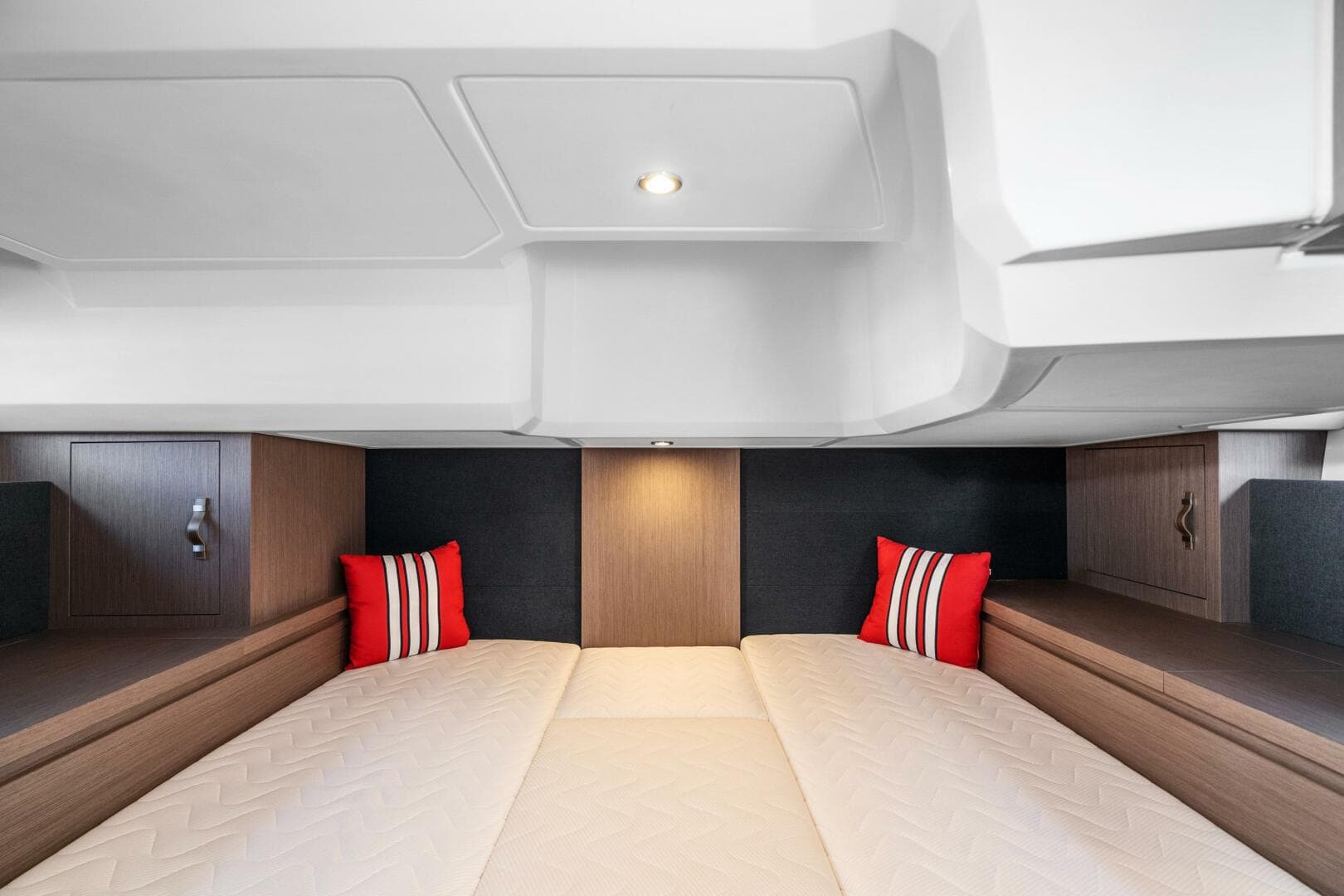 2022 Beneteau Gran Turismo — photo 26