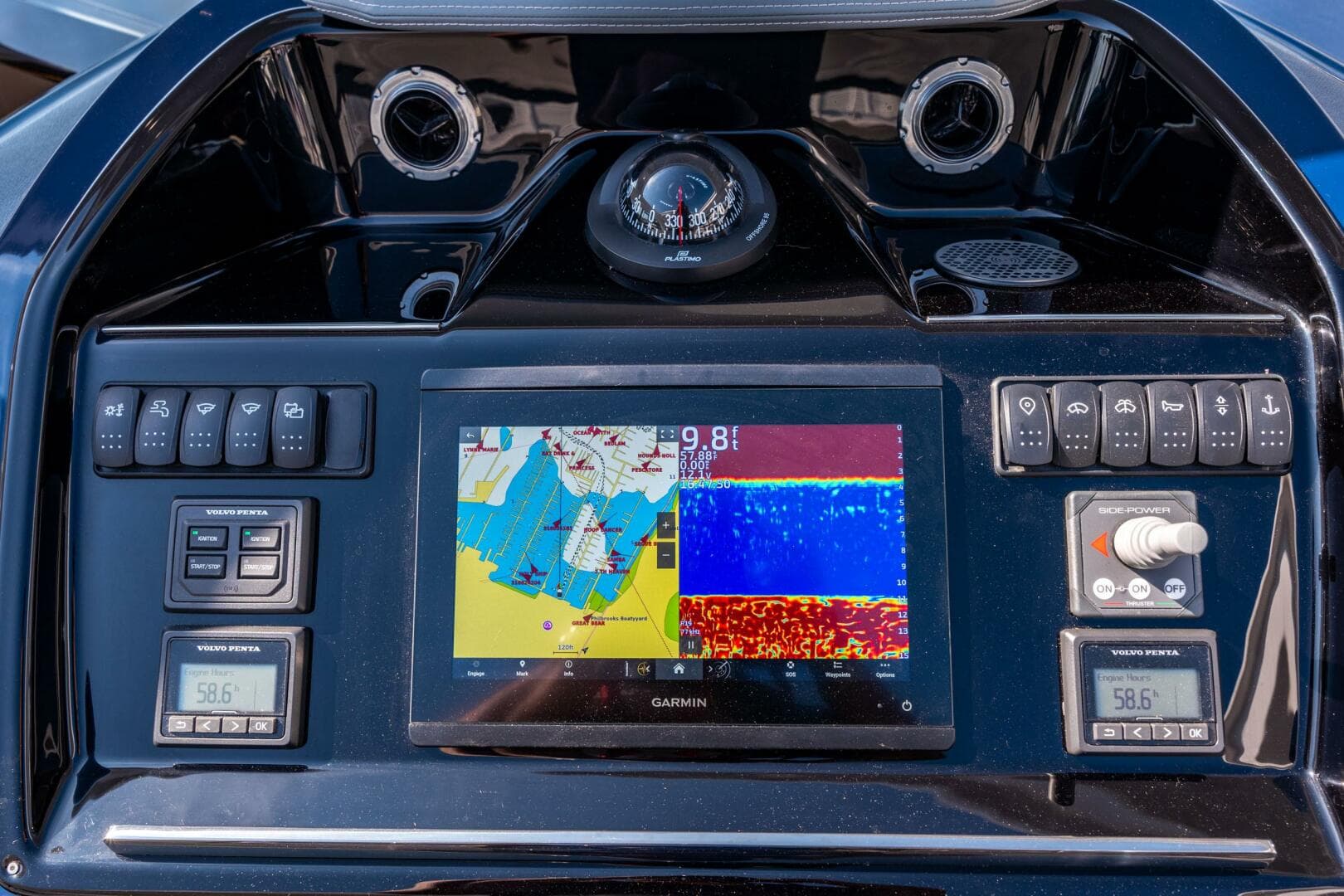 2022 Beneteau Gran Turismo — photo 7