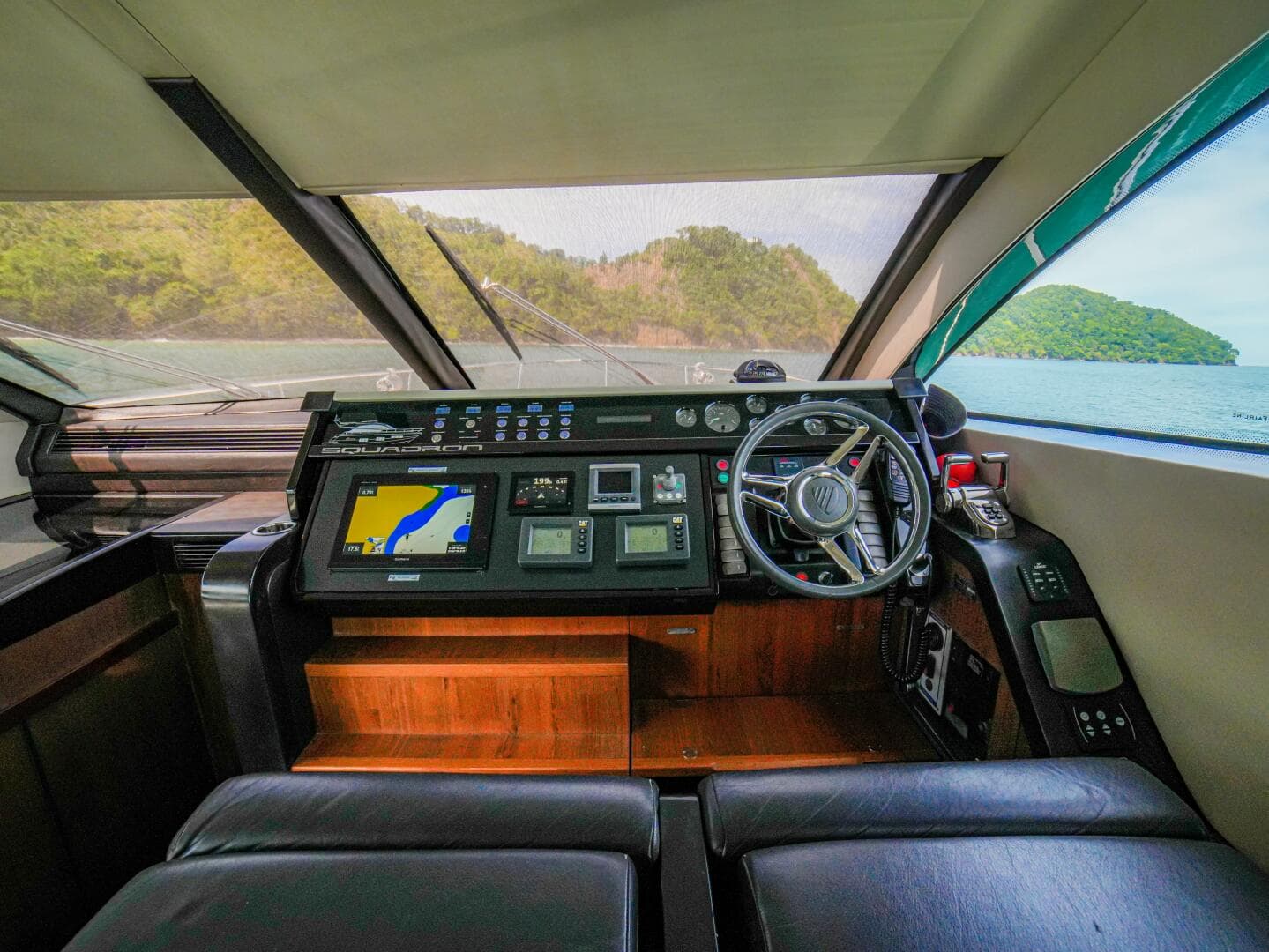 2014 Fairline 50 — photo 25