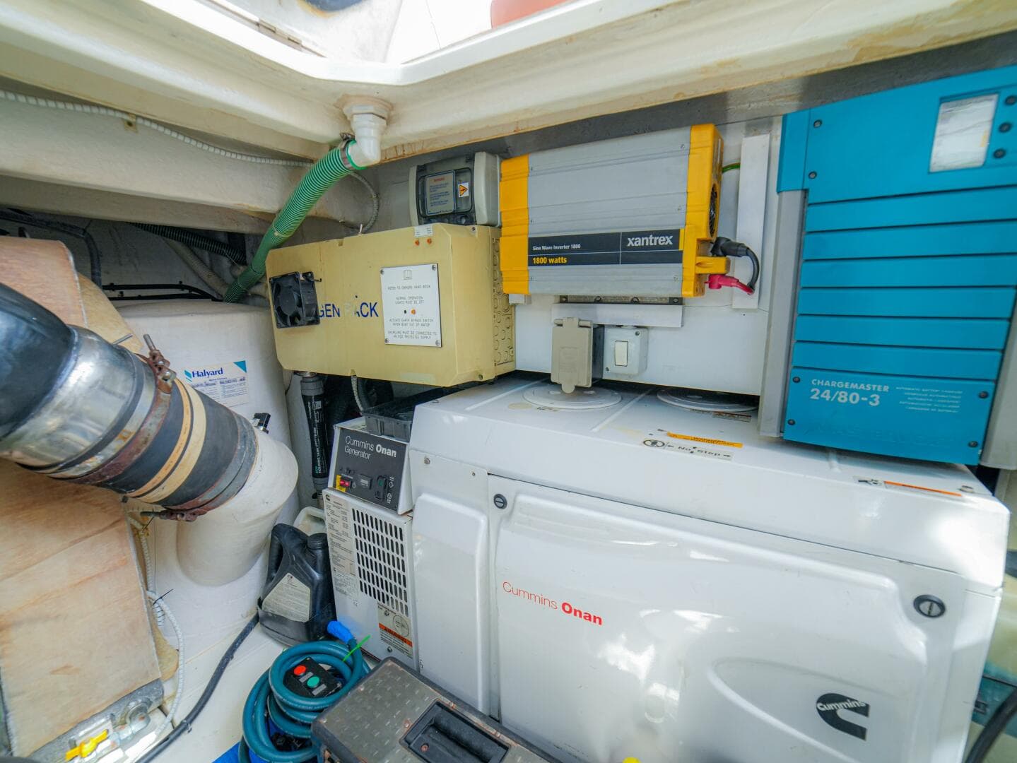 2014 Fairline 50 — photo 52