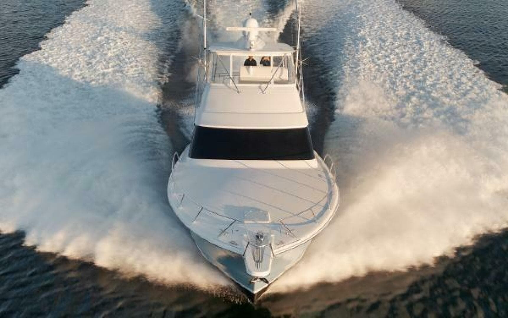 2018 Hatteras GT 54 — photo 32