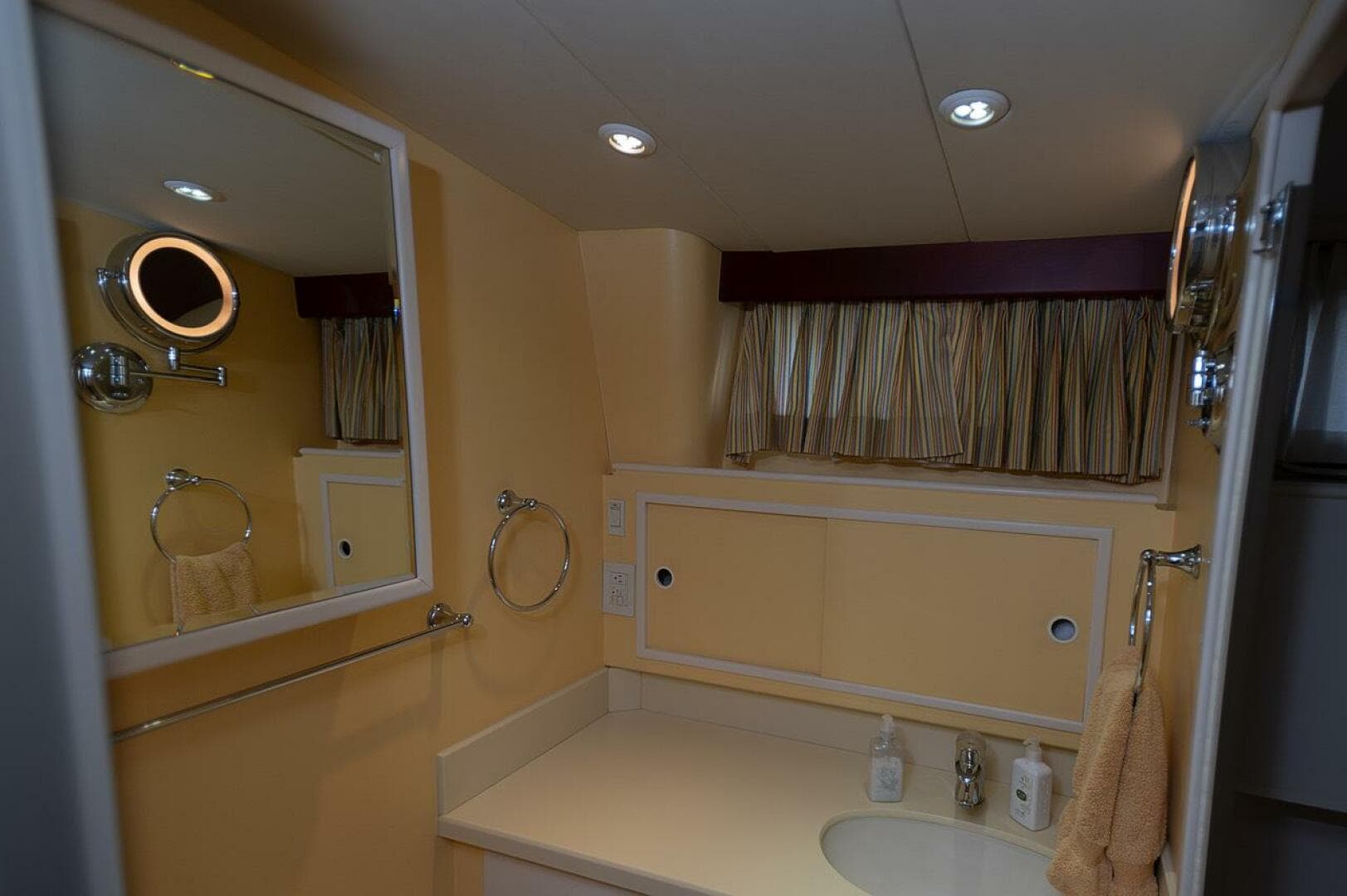 1969 Derecktor Hunt — photo 16